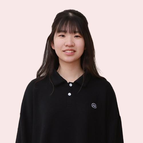 写真:はにかむ小林さん