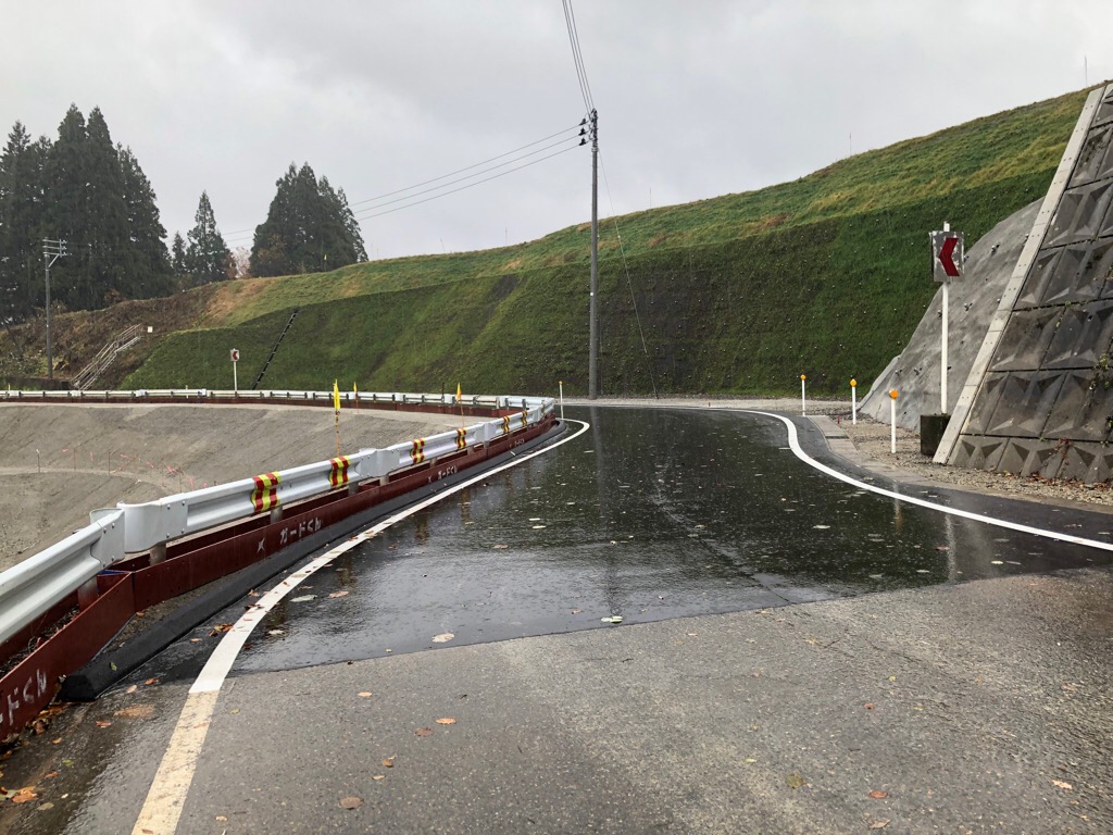 写真：復旧後の道路