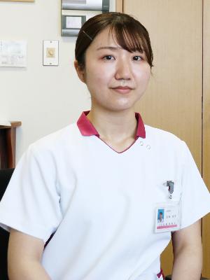 新潟病院で勤務する看護師の品田夏芽さん