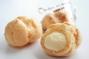 綾子舞本舗タカハシのシュークリーム