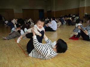 （イメージ）親子であ・そ・ぼ！「ふれあいあそび」