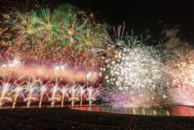 （イメージ）ぎおん柏崎まつり 海の大花火大会