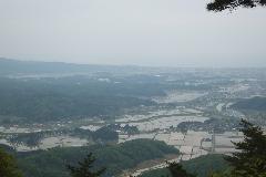 下八石山頂から眺める柏崎市街地の写真