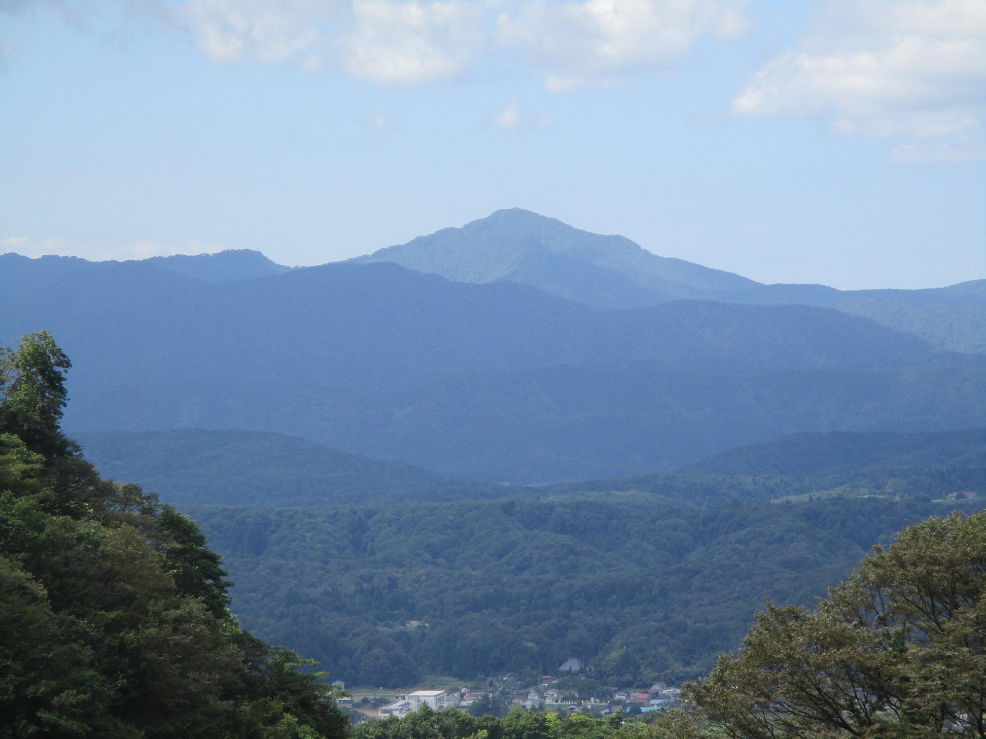 久之木コースから見える米山