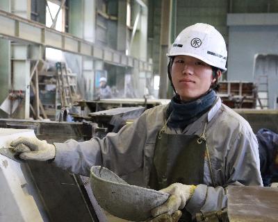 永井コンクリート工業株式会社の新保さんの写真です。