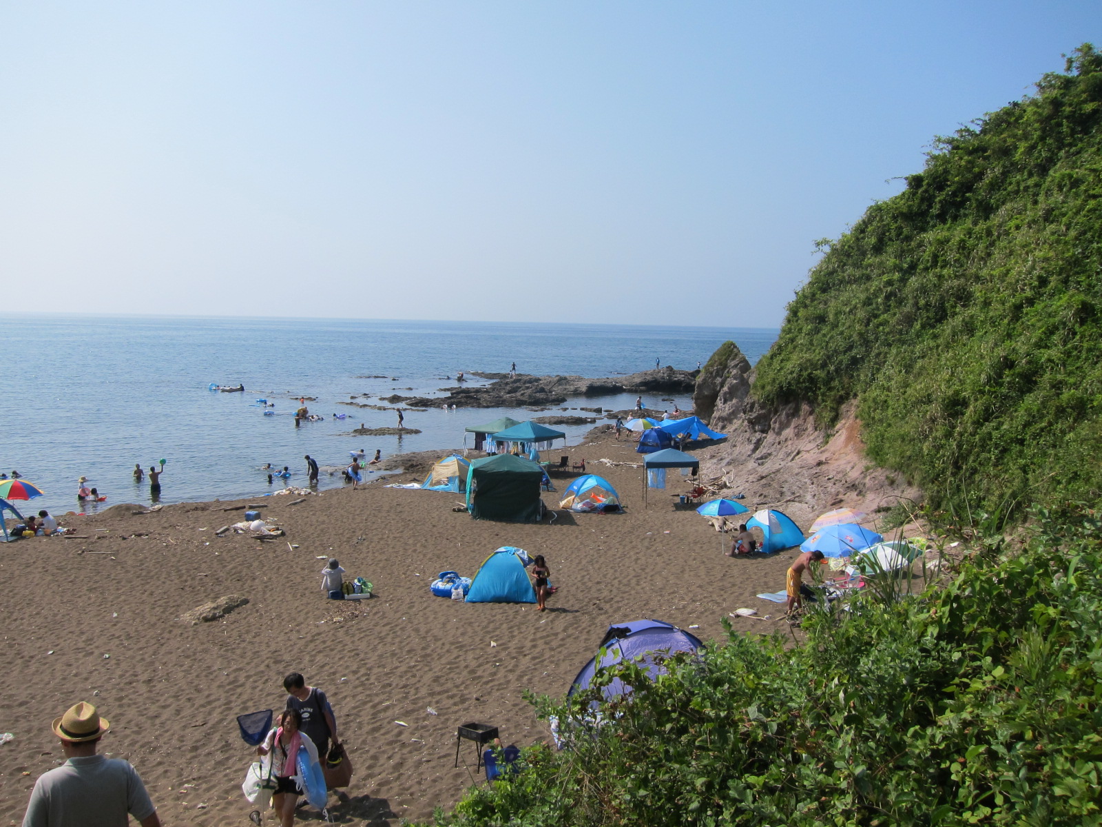 西鯨波海水浴場の様子