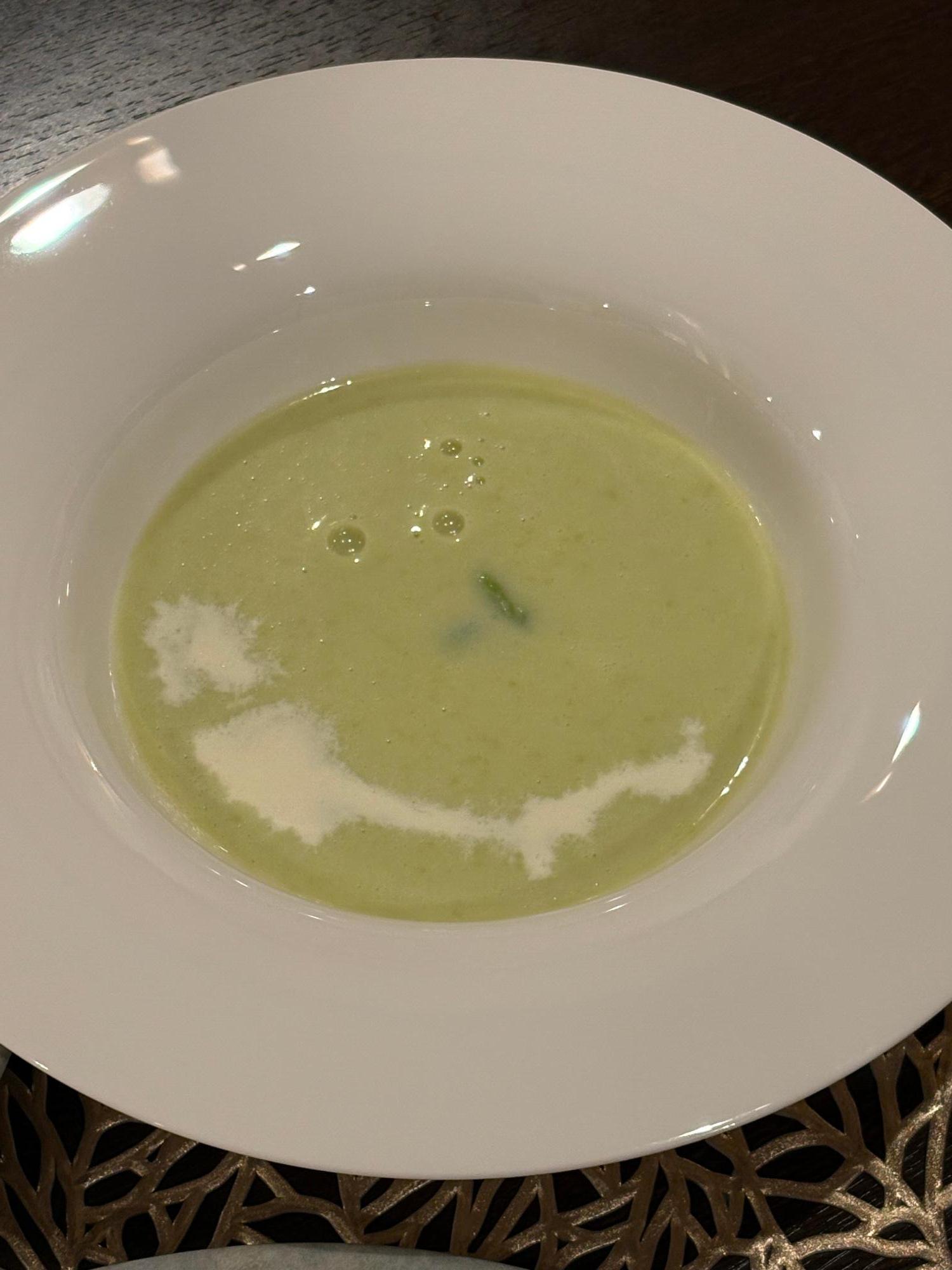 写真：柏崎産の枝豆を使用した冷たいポタージュ