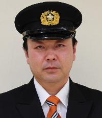 中村副団長の正面顔写真