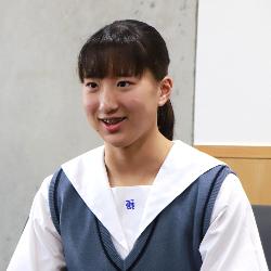 写真：優勝の喜びを語る歌代選手