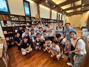 写真：お土産にお酒を購入しました