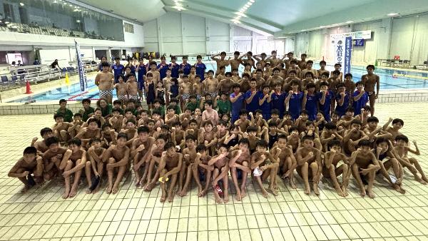 写真：えちゴンカップ出場全チームの集合写真