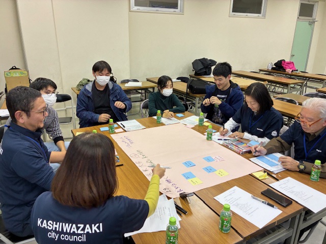 11月28日新潟産業大学で開催した意見交換会の様子