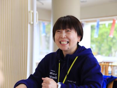 写真：笑顔でインタビューに答えてくれた梅田さん